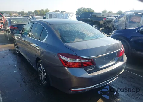 2016 Honda Accord Lx z USA, uszkodzony, nr VIN 1HGCR2F30GA091244